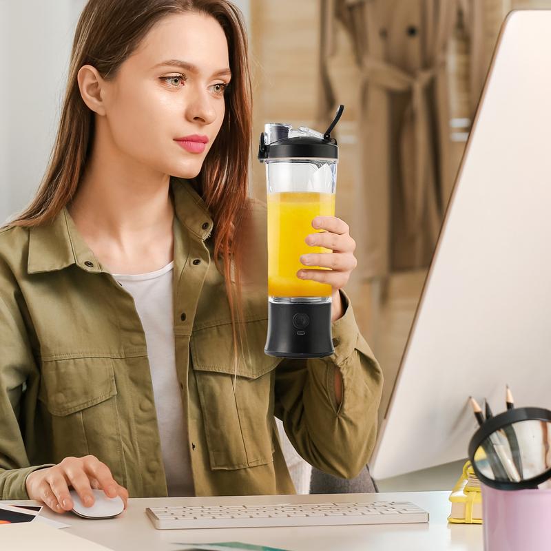 Портативный блендер для смузи, – обзор и цена Protein Shaker Bottle